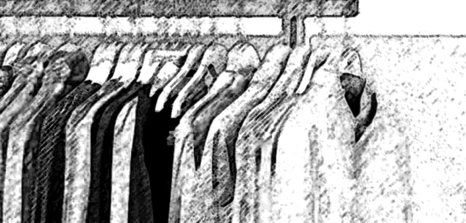 Gebügelte Hemden und Blusen werden beim kompetentern HaushaltsService durch Haushaltshilfe Mühlenrade ordentlich weggehängt.